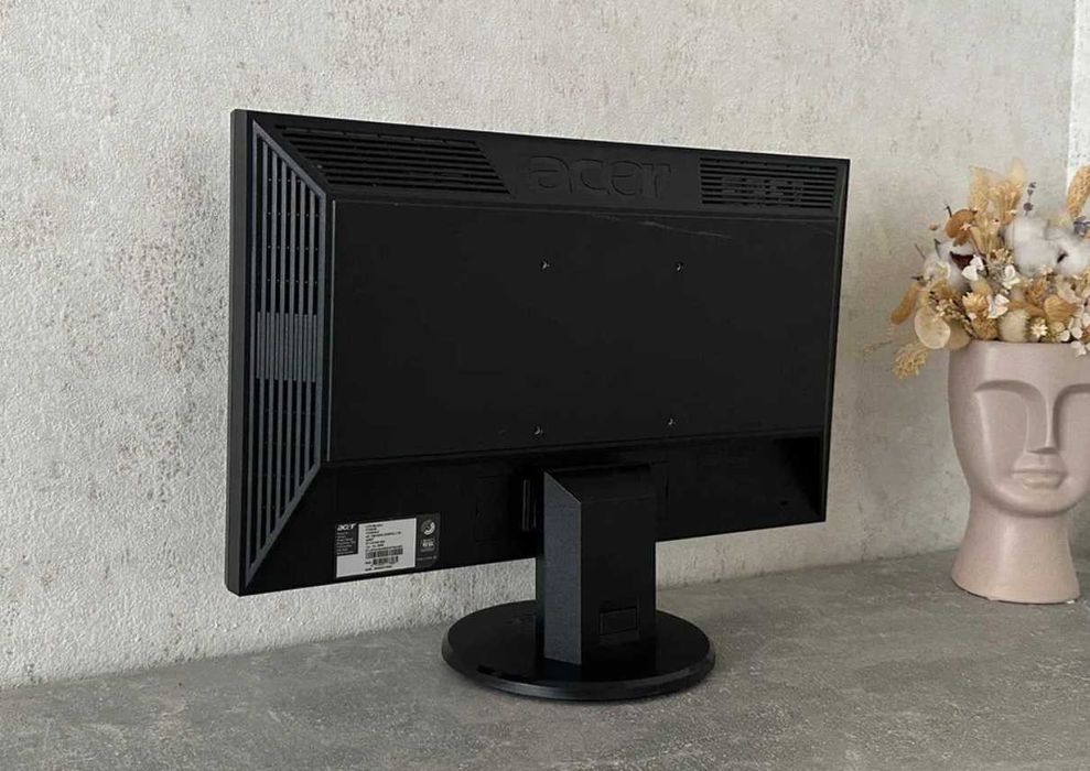 Монитор Acer V193W (1440x900) ИДЕАЛ