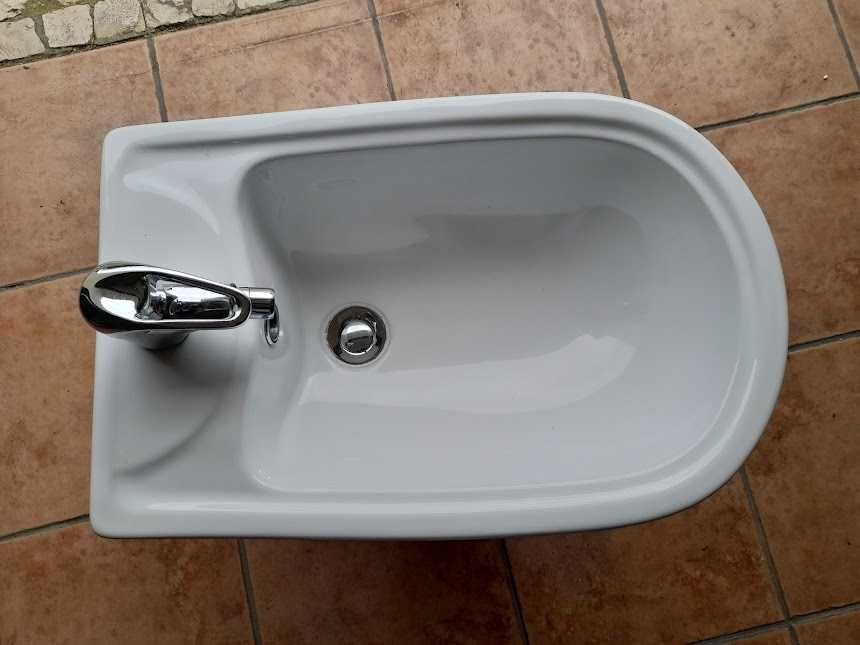 Sanitários Valadares