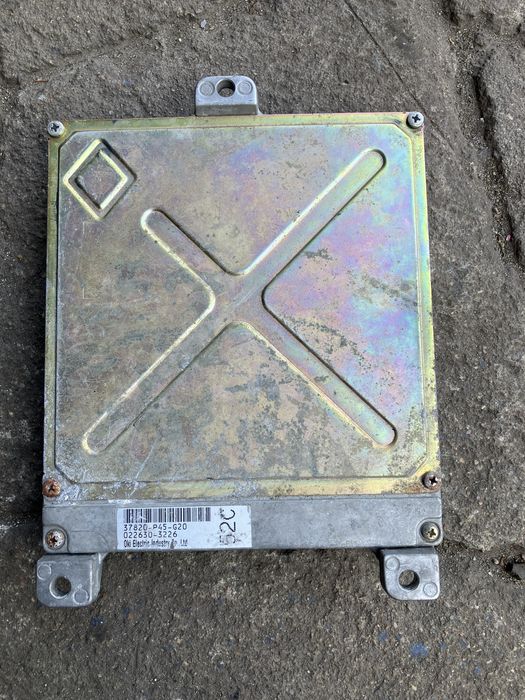 Honda Accord V - sterownik silnika