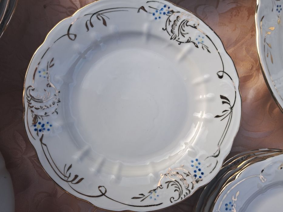 Сервіз столовий на 6 персон з позолотою"Незабудка"