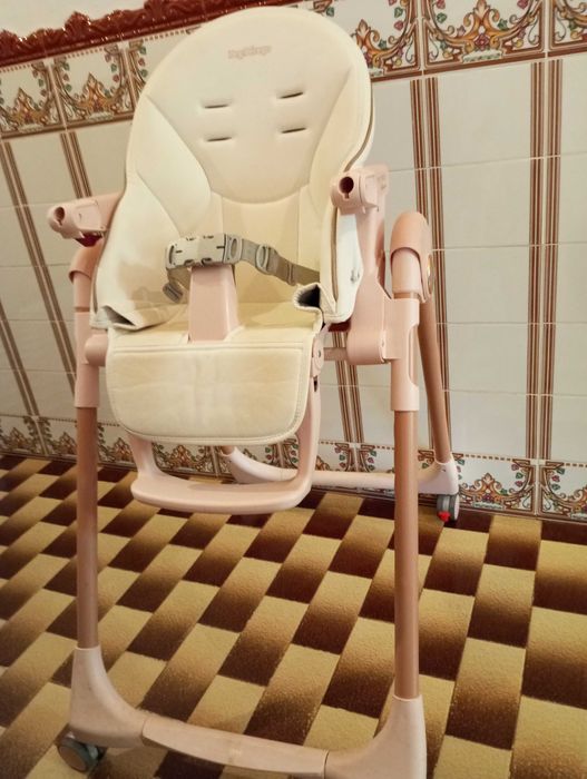 Cadeira de refeição bebé