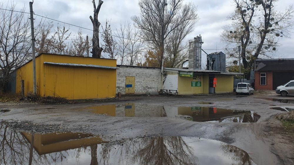 Продам приміщення ЖД ринок