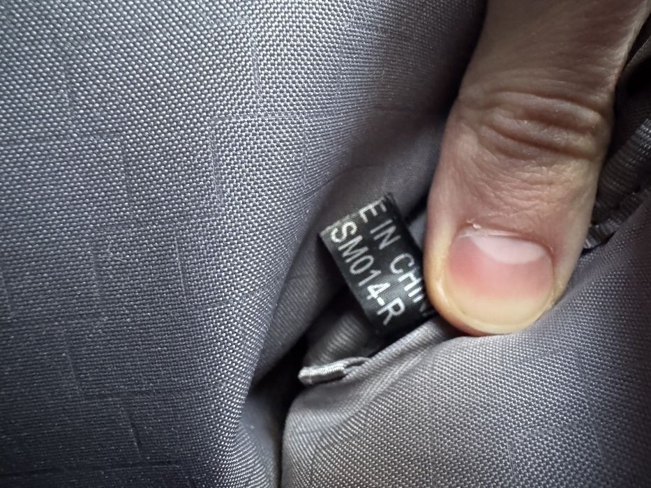 Сумка для ноутбука Tucano Esmo sm014-r