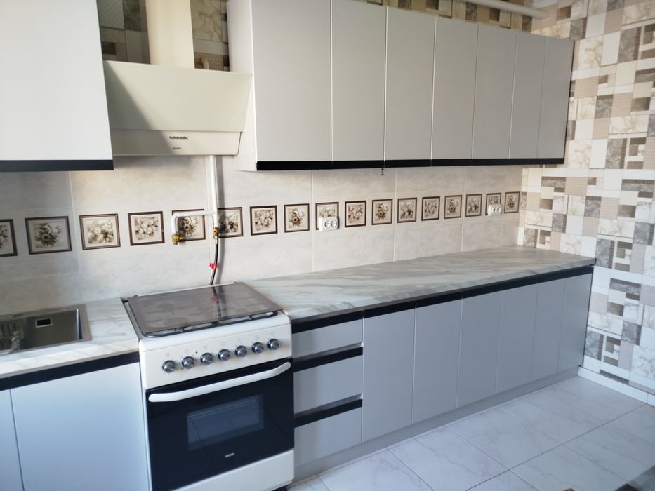 Продам кухню фасад МДФ крашений