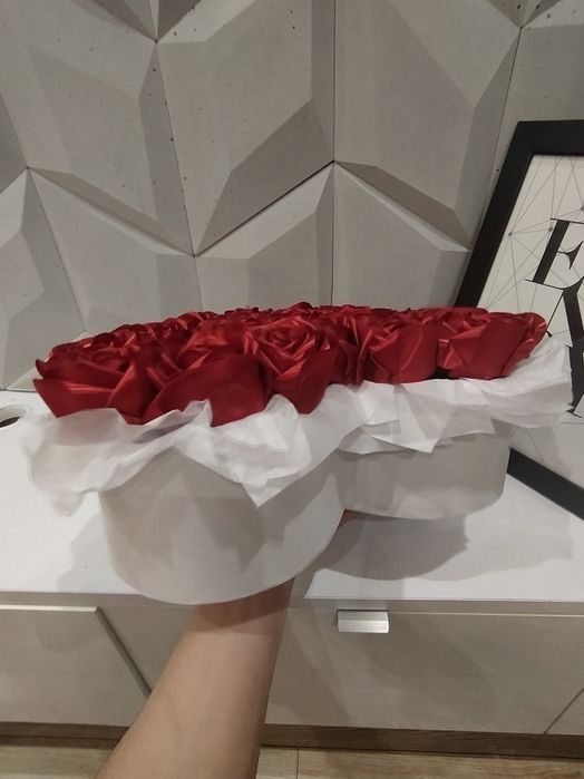 Sprzedam wieczny bukiet w kształcie serca