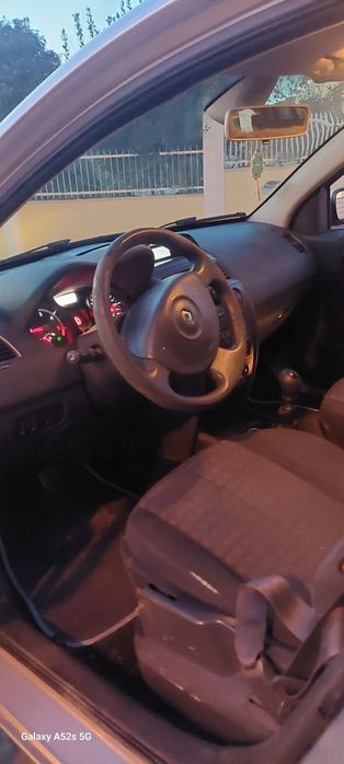 Renault Megane 1.5 DCi 105cv diesel 5lugares ano2006 insp10/2026