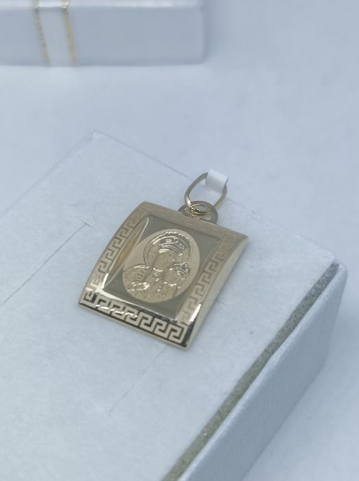 Złoty wisiorek medalik 585