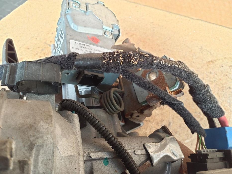 Coluna De Direção Elétrica Jeep Renegade Closed Off-Road Vehicle