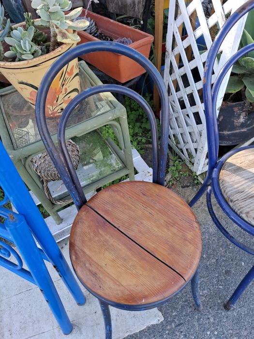 Cadeiras em bom estado