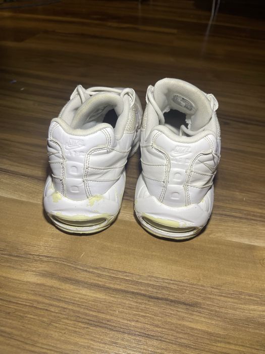 Білосніжні кросівки nike air max 95 41