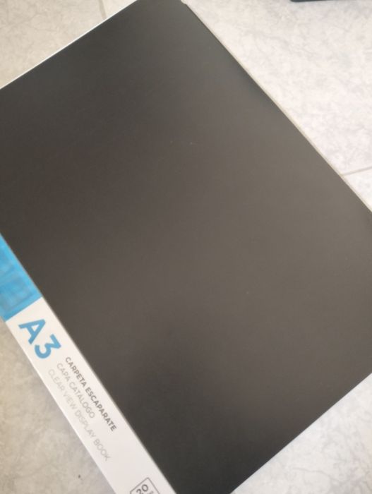 Vendo portfólio A3 com 20 bolsas
