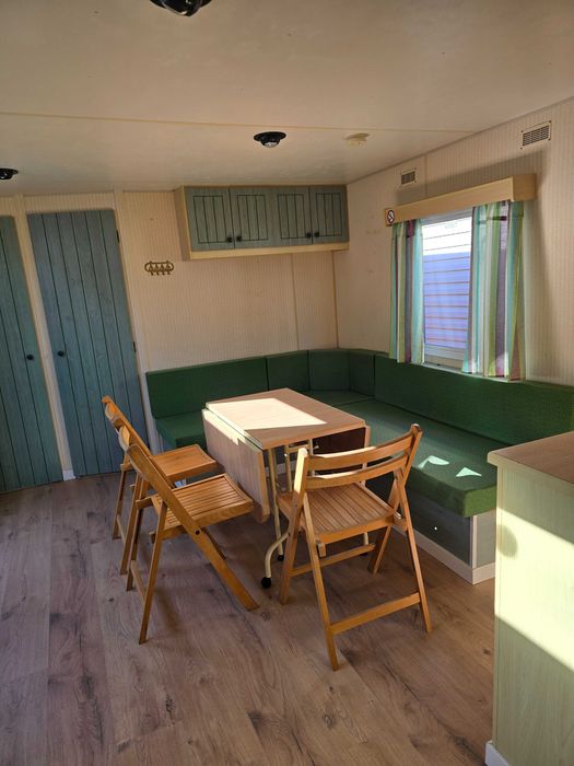 Willerby    T2 toda equipada 10 metros cumprido por 3 metros de largo