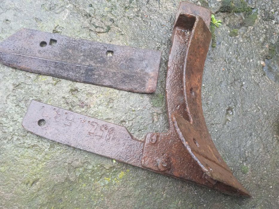 Плуг ПН 1 -35. Б/У