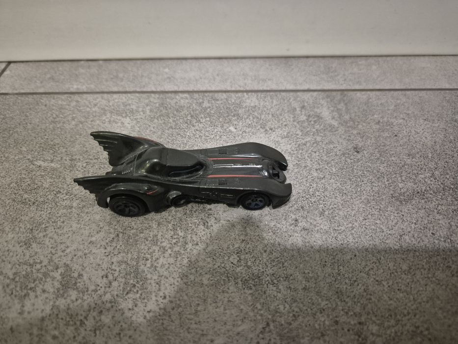 Hot Wheels kolekcja Batman Batmobil