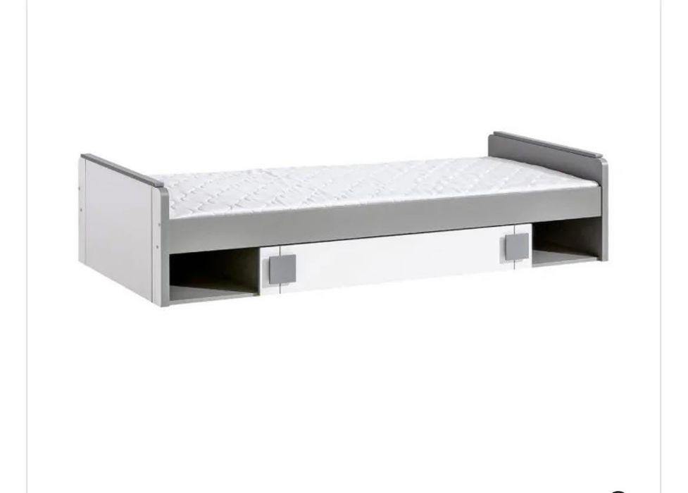 Nowe łóżko dziecięce