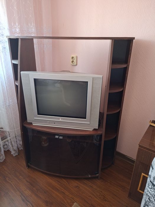 Тумба під телевізор