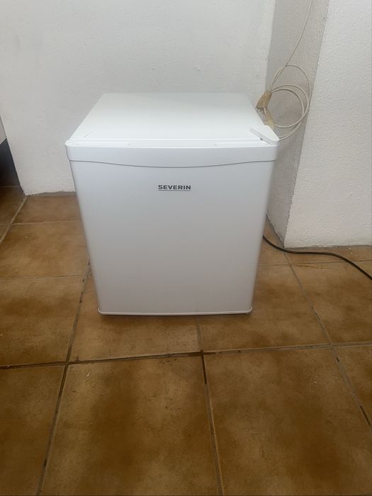 Frigobar                                          .