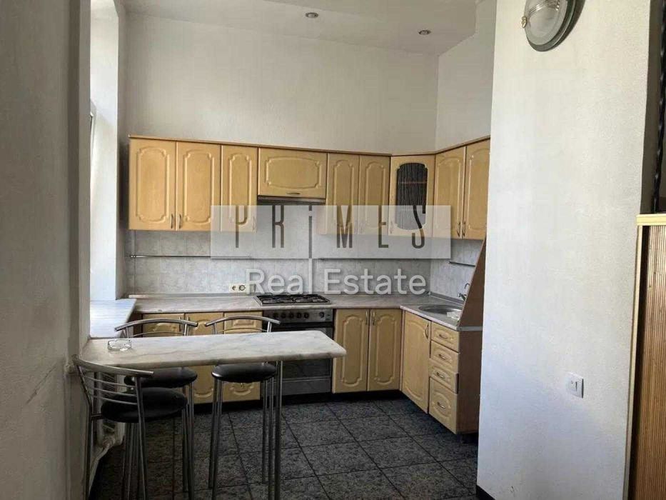 Продаж дворівневої квартири, в. Басейна 1/12, Площа Українських Героїв