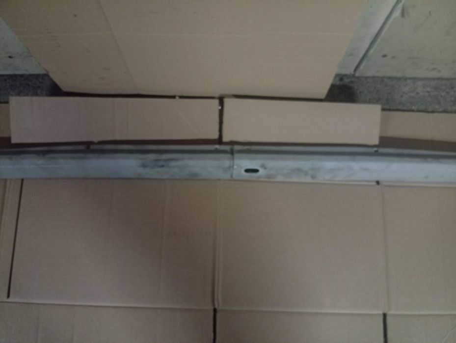 VW T4 Lift Plastiki osłony słupków klapy tylnej