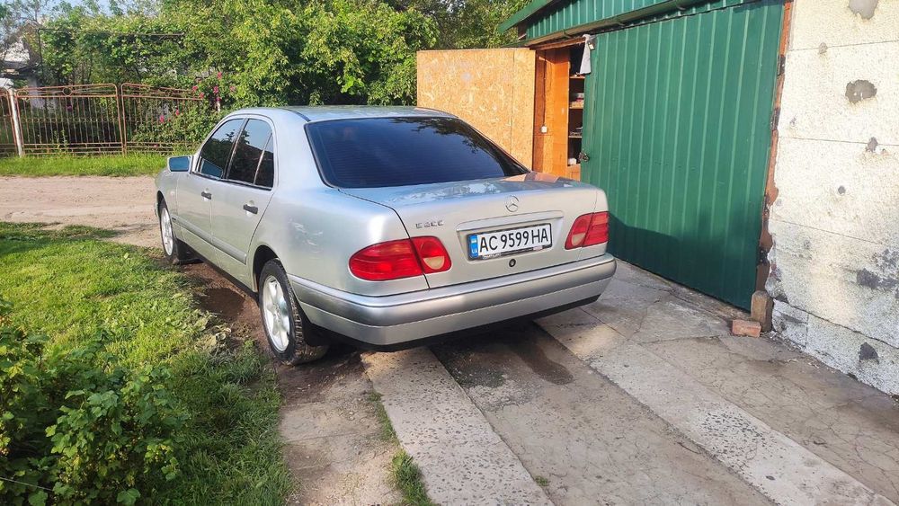 Продам       мерса
