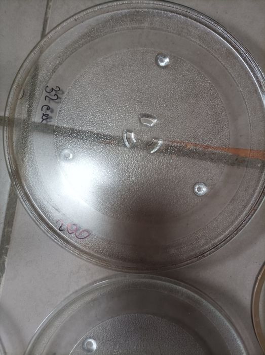 Тарілки для мікрохвильової печі 25.5,26,27,32 см