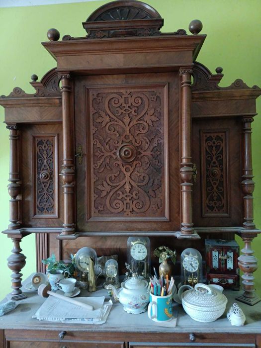 Kredens witryna antyk drewno orzech