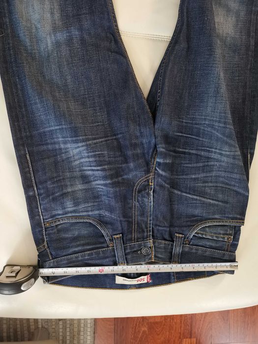 Spodnie jeansowe marki Levis 506 używane, męskie  W33 L34,