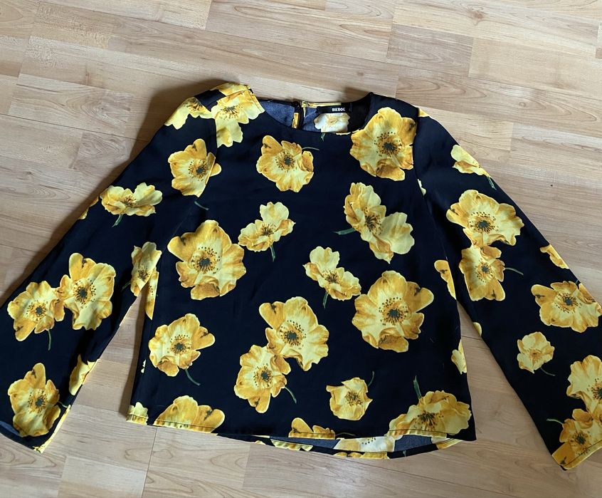 bluzka w kwiaty bikbok