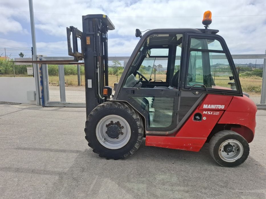 Manitou MSI  25 empilhador