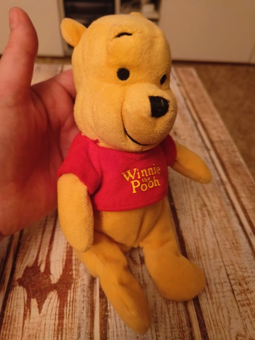 Kubuś Puchatek maskotka stan idealny