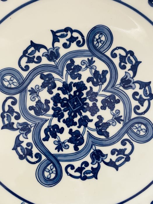 Conjunto 4 pratos decorativos em faiança portugesa pintados à mão