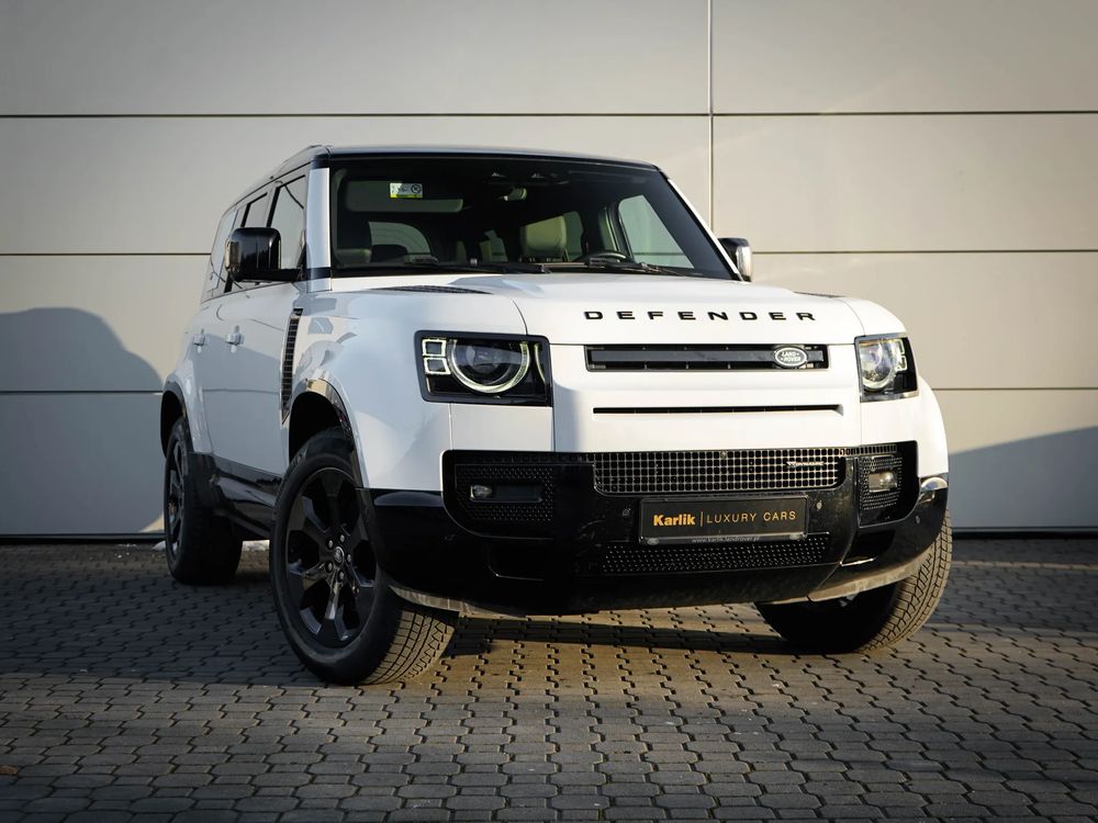 Land Rover Defender 110 D250 X-Dynamic S