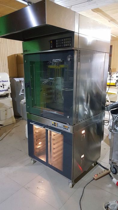 Хлебопечь, Хлібопіч для пекарни и кондитерки Miwe Aero