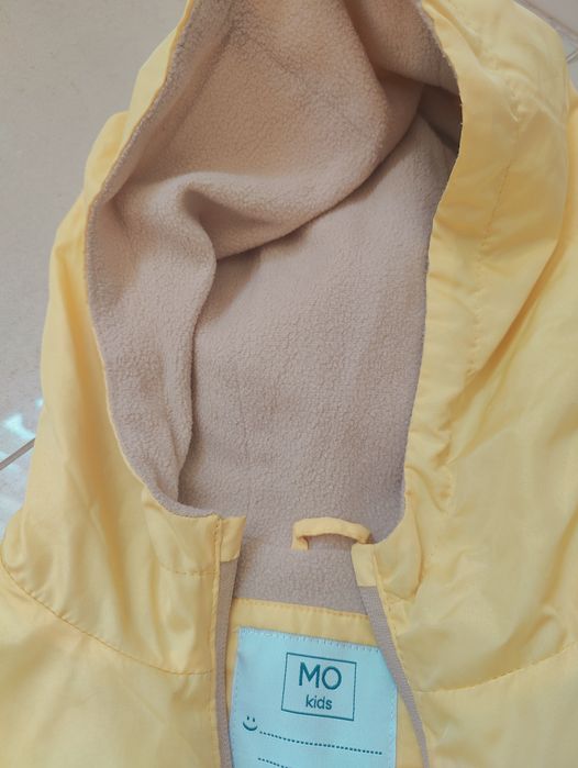 Casaco menina amarelo