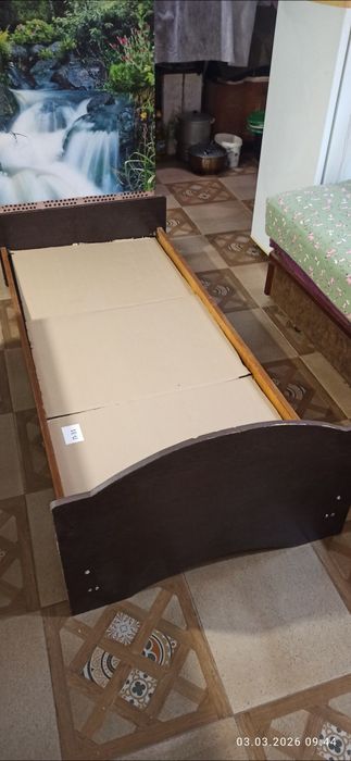 Кровать односпальная