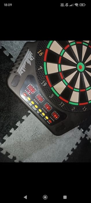 Gra dart, jak nowa , tarcza baterie lub prąd, lotki, instrukcja