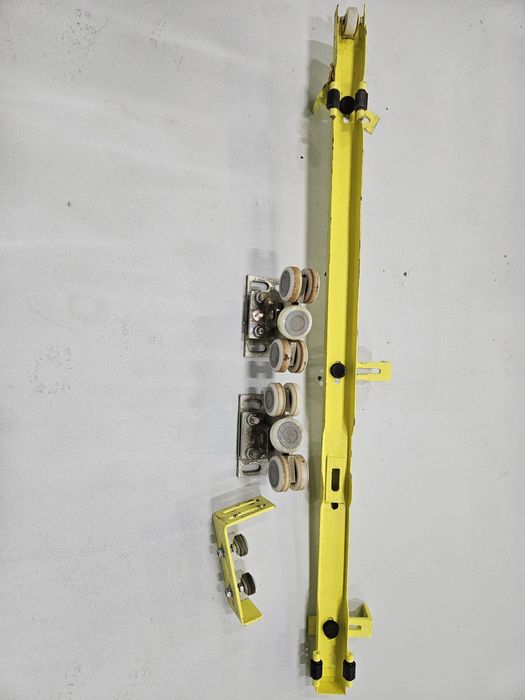 Rolki do bramy przesuwnej