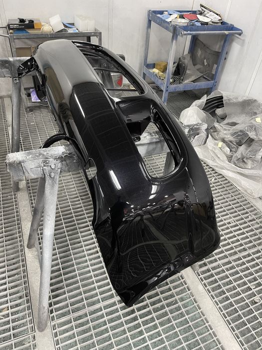 Vendo parachoques Golf 4  R32 Original