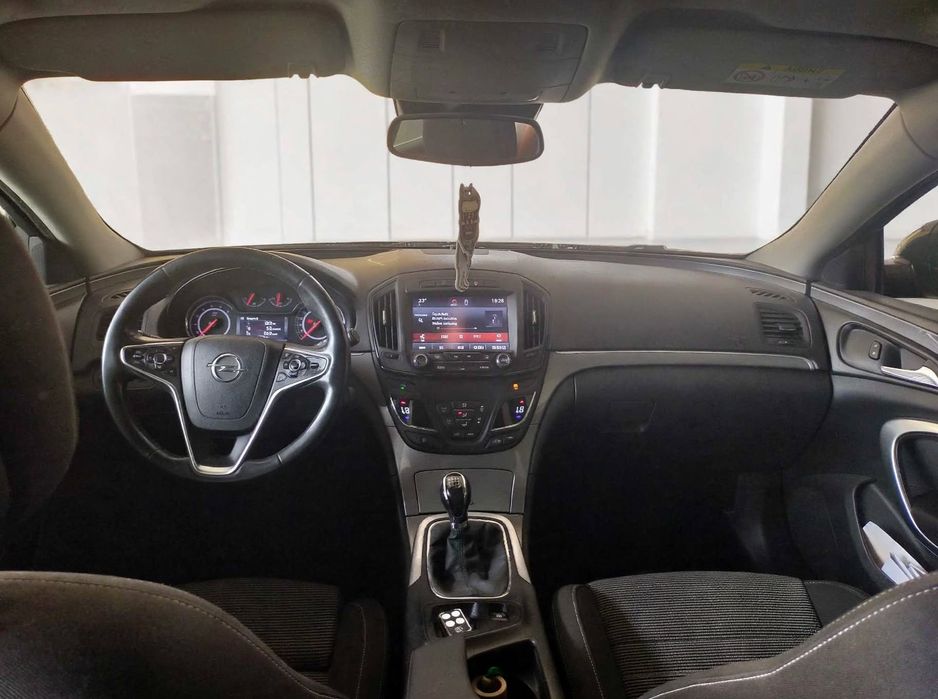 Opel Insignia Sports Tourer 2.0 CDTI 140CVS