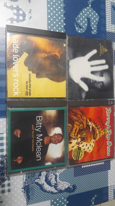 CDs de música - VARIOS - envio todas as fotos por mail.