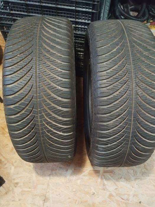 Opony Goodyear 17 235/55 wielosezon