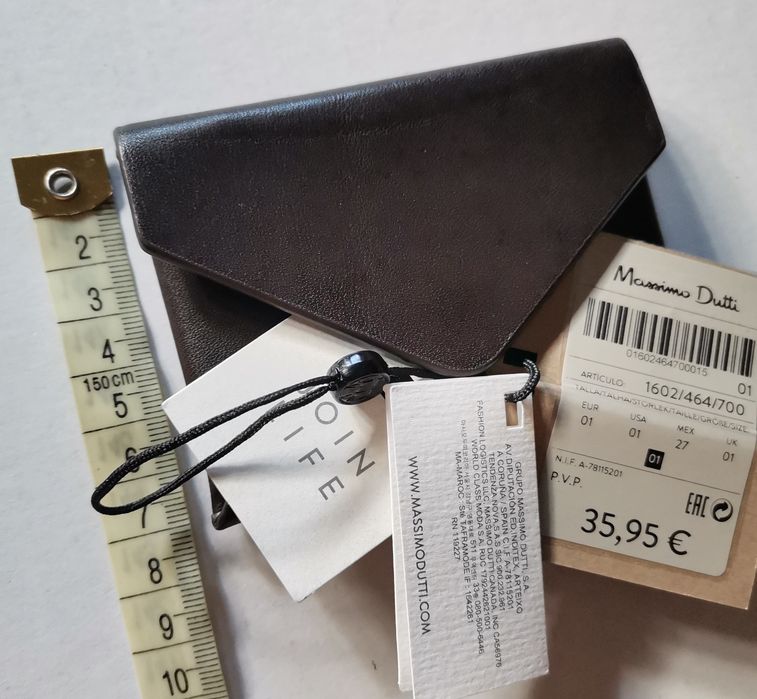 Portfel typu koperta Massimo Dutti.