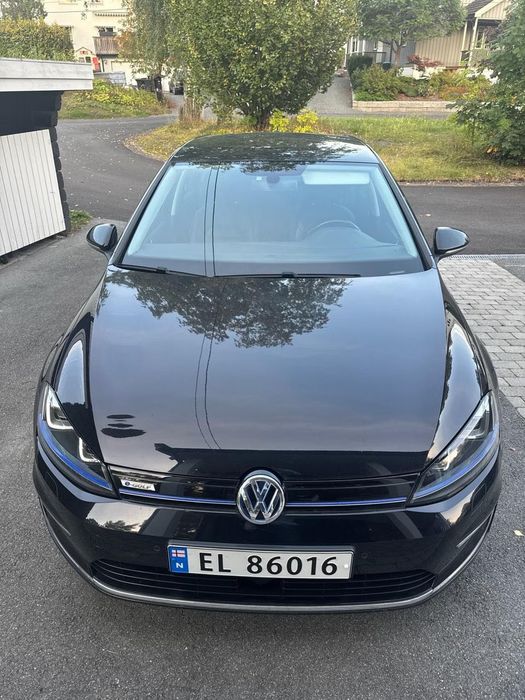 Volkswagen E-golf, 24 кіловати, Шкіра, без ДТП