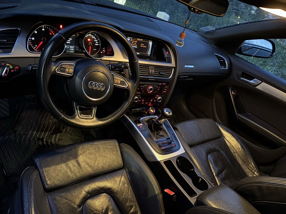 Carro Audi-A5-S-Line