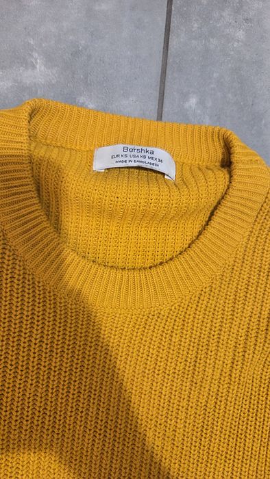 Sweter musztardowy męski / damski Bershka