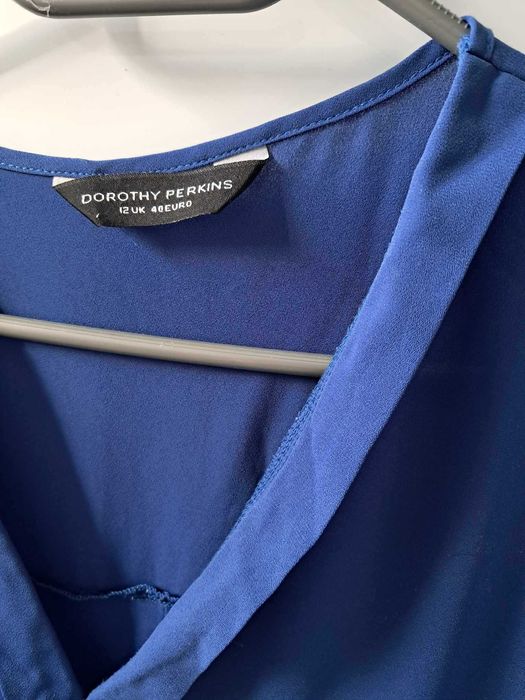 Ładna szafirowa bluzka