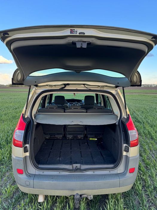 Renault Grand Scenic 2