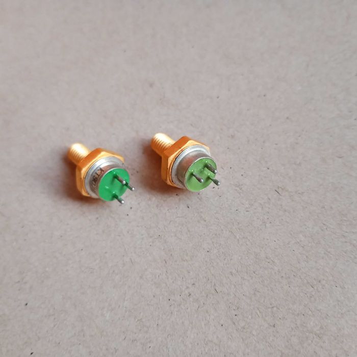 Tranzystor mocy KT907A, 907B