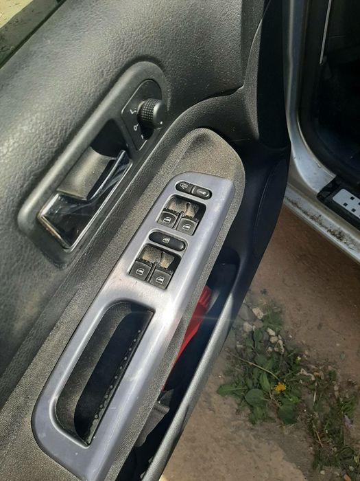 Volkswagen golf 4 1.4 2003