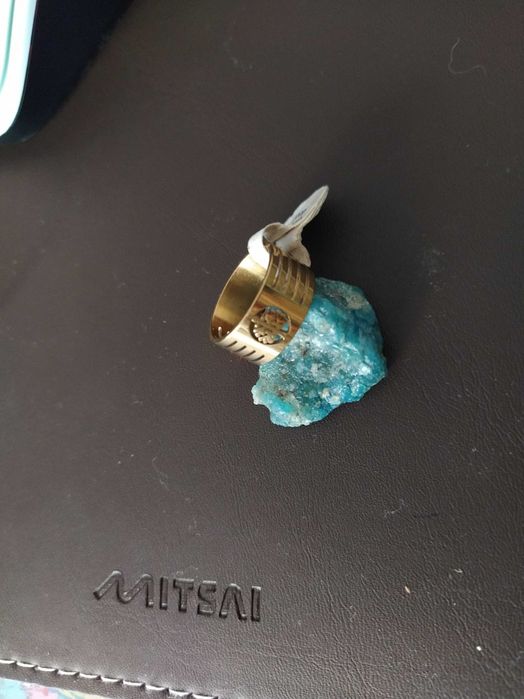 Anel em aço inoxidável dourado tamanho 16 - Árvore